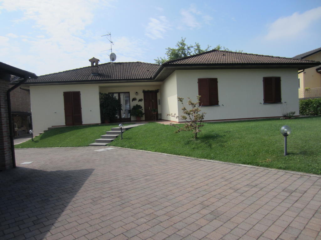Marinella B&B Cornale Exterior photo